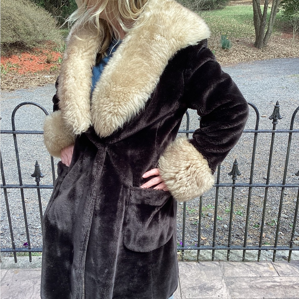 Vintage Penny Lane Style Luxurious Sherpa Mouton Trimmed Fur Coat S/M